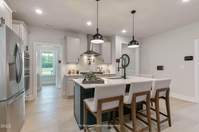 33 Sunset Ridge Drive, Fuquay Varina, NC 27526