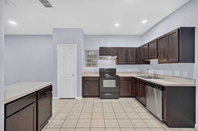 4718 Jamaica Street, Dallas, TX 75210