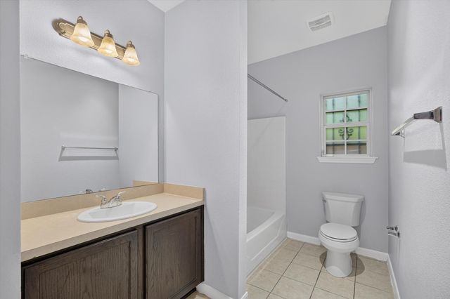 4718 Jamaica Street, Dallas, TX 75210