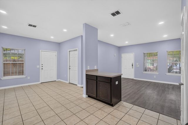 4718 Jamaica Street, Dallas, TX 75210