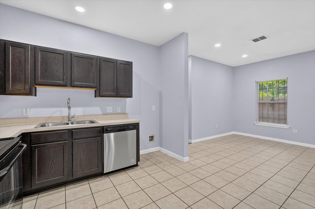 4718 Jamaica Street, Dallas, TX 75210