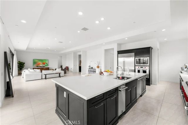 12525 N Silver Spur, Porter Ranch, CA 91326