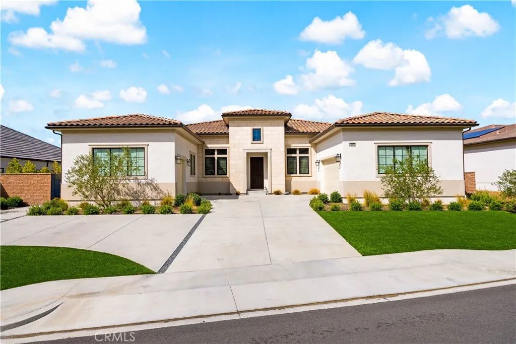 12525 N Silver Spur, Porter Ranch, CA 91326