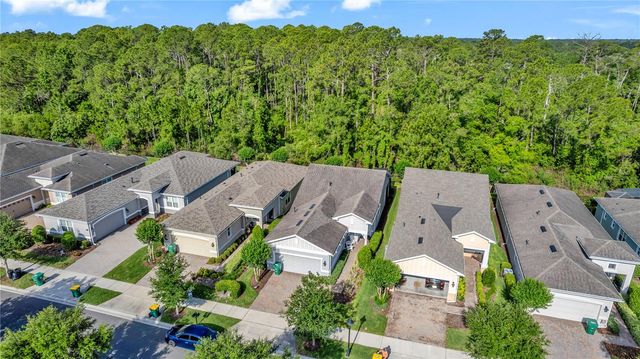 1682 VICTORIA GARDENS DRIVE, Deland, FL 32724