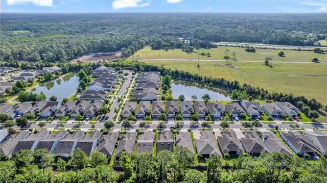 1682 VICTORIA GARDENS DRIVE, Deland, FL 32724