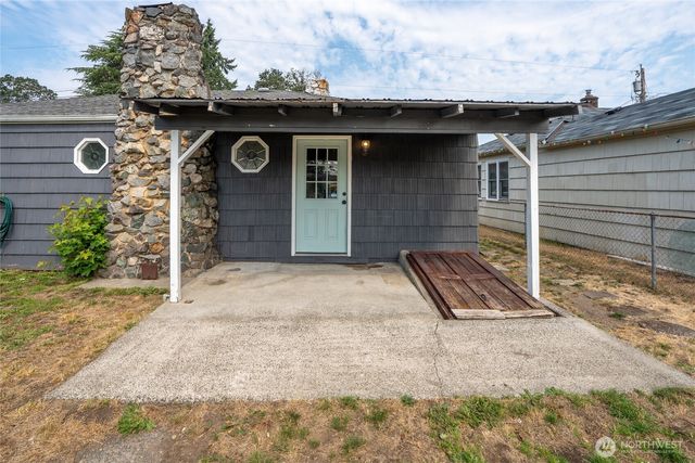 15113 SW Grant Avenue, Lakewood, WA 98498
