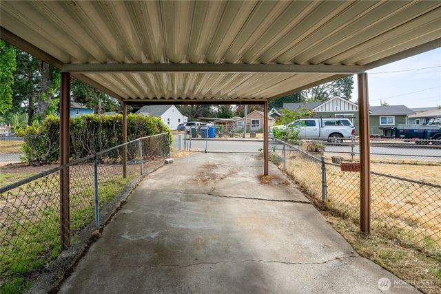 15113 SW Grant Avenue, Lakewood, WA 98498