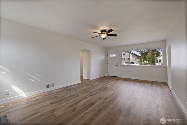 15113 SW Grant Avenue, Lakewood, WA 98498