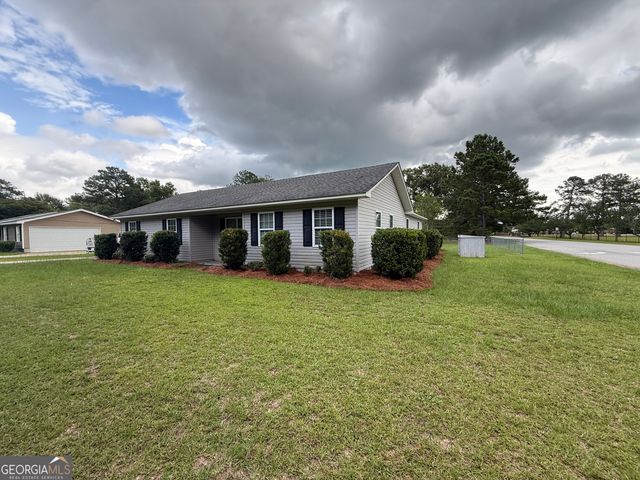 136 Trinity Road, Dublin, GA 31021