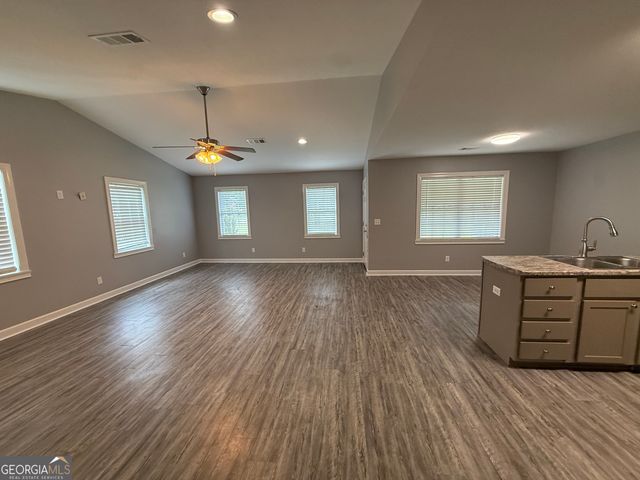 136 Trinity Road, Dublin, GA 31021