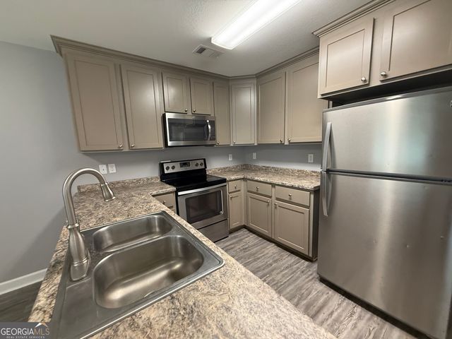 136 Trinity Road, Dublin, GA 31021