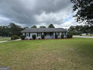 136 Trinity Road, Dublin, GA 31021