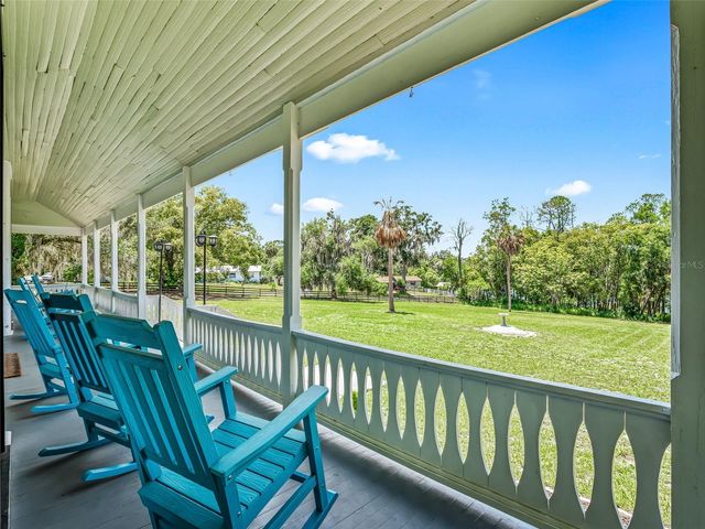 511 E MIRROR LAKE DRIVE, Fruitland Park, FL 34731