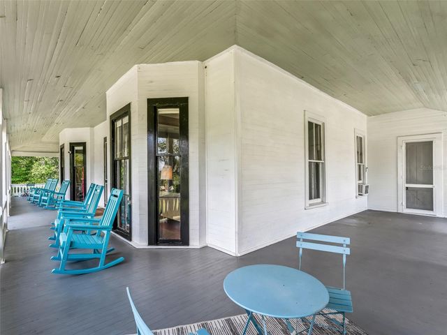 511 E MIRROR LAKE DRIVE, Fruitland Park, FL 34731