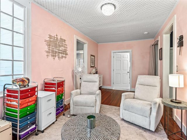 511 E MIRROR LAKE DRIVE, Fruitland Park, FL 34731