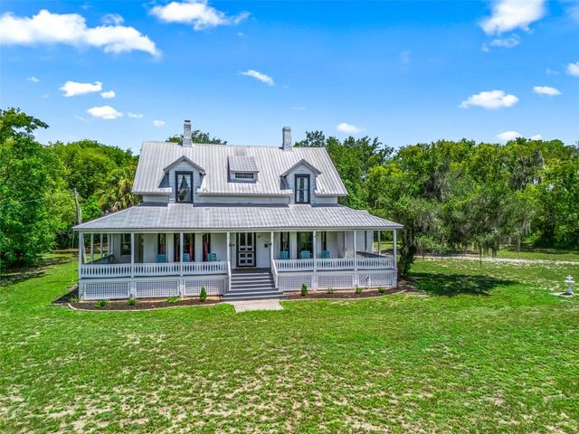 511 E MIRROR LAKE DRIVE, Fruitland Park, FL 34731