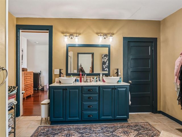511 E MIRROR LAKE DRIVE, Fruitland Park, FL 34731