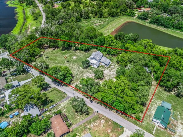 511 E MIRROR LAKE DRIVE, Fruitland Park, FL 34731