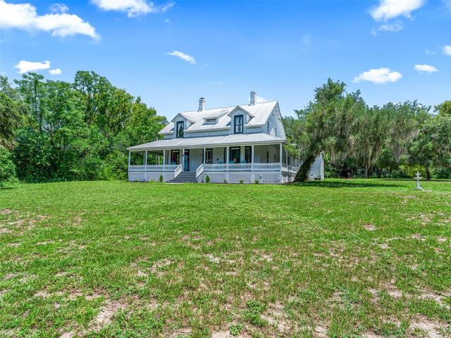 511 E MIRROR LAKE DRIVE, Fruitland Park, FL 34731