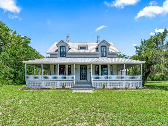 511 E MIRROR LAKE DRIVE, Fruitland Park, FL 34731