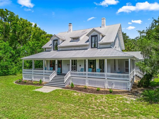 511 E MIRROR LAKE DRIVE, Fruitland Park, FL 34731
