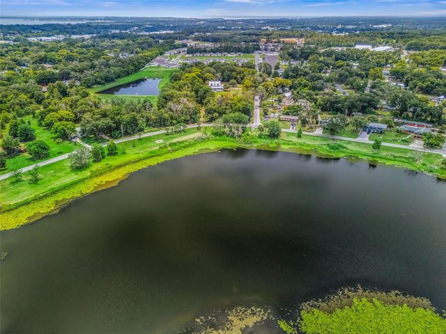 511 E MIRROR LAKE DRIVE, Fruitland Park, FL 34731