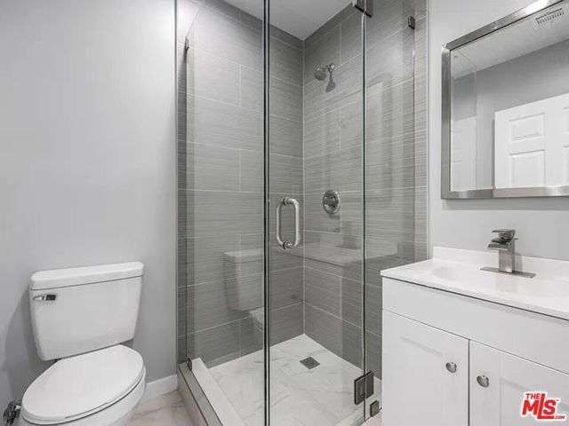 7619 Security Avenue, Burbank, CA 91504