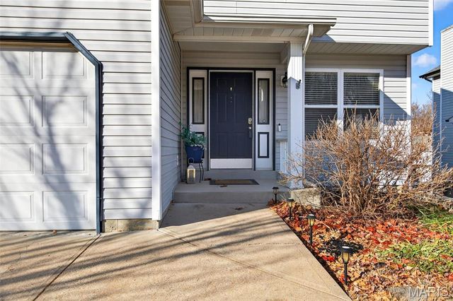 1075 Fenton Park Drive, Fenton, MO 63026