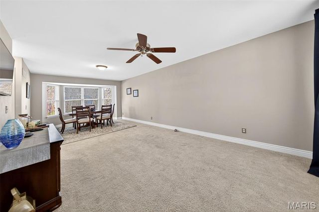 1075 Fenton Park Drive, Fenton, MO 63026