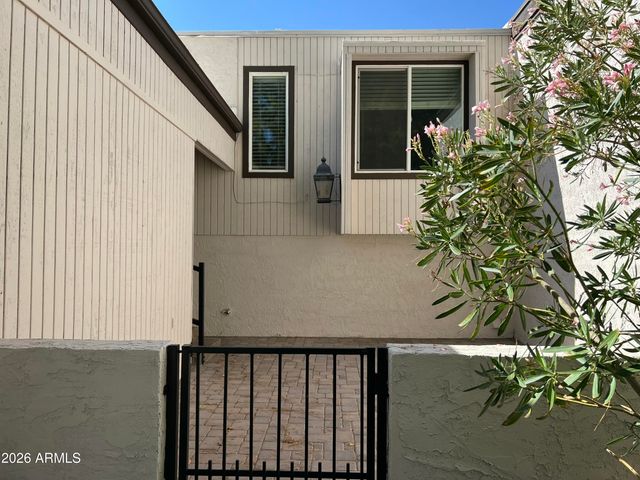 7527 E PLEASANT Run, Scottsdale, AZ 85258