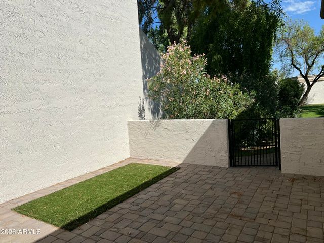 7527 E PLEASANT Run, Scottsdale, AZ 85258