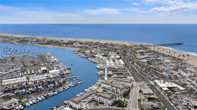 2600 Newport Boulevard 215, Newport Beach, CA 92663
