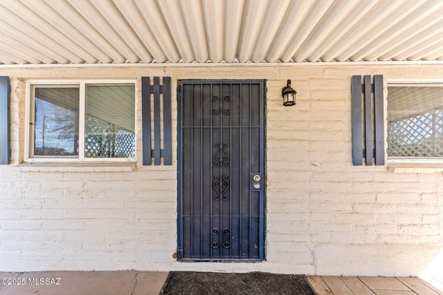 2726 N Calle De Romy, Tucson, AZ 85712