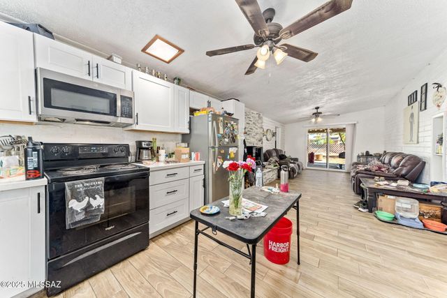 2726 N Calle De Romy, Tucson, AZ 85712
