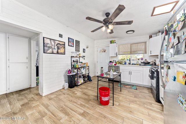 2726 N Calle De Romy, Tucson, AZ 85712
