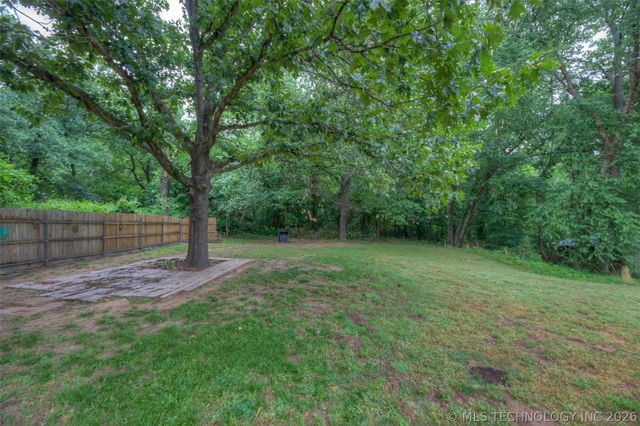67 N 196th West Avenue, Sand Springs, OK 74063