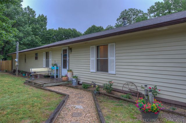 67 N 196th West Avenue, Sand Springs, OK 74063