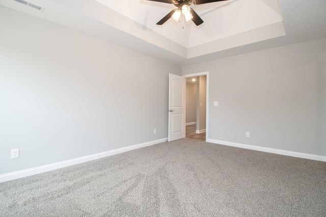 1080 Harrison Way, Clarksville, TN 37042