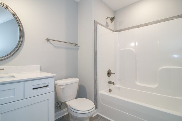 1080 Harrison Way, Clarksville, TN 37042