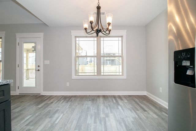 1080 Harrison Way, Clarksville, TN 37042