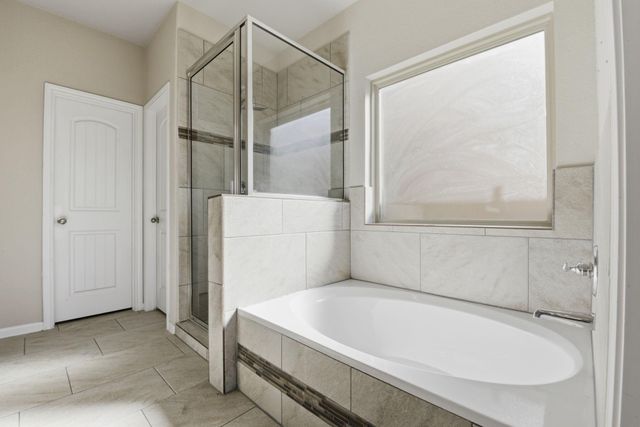 7323 Cypress Pin Oak Drive, Cypress, TX 77433