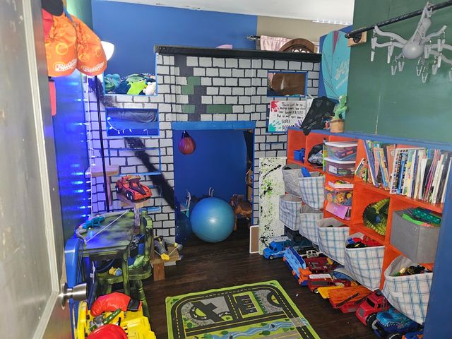 207 Forrest St, Henderson, TX 75654