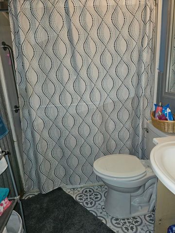 207 Forrest St, Henderson, TX 75654