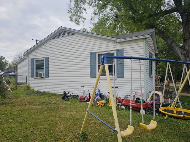 207 Forrest St, Henderson, TX 75654