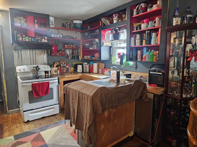 207 Forrest St, Henderson, TX 75654