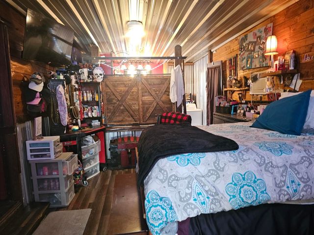 207 Forrest St, Henderson, TX 75654