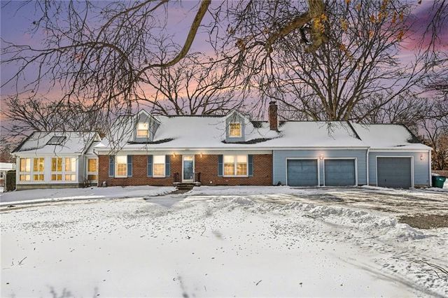 10201 W 88th Street, Overland Park, KS 66212