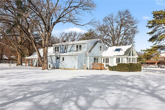 10201 W 88th Street, Overland Park, KS 66212