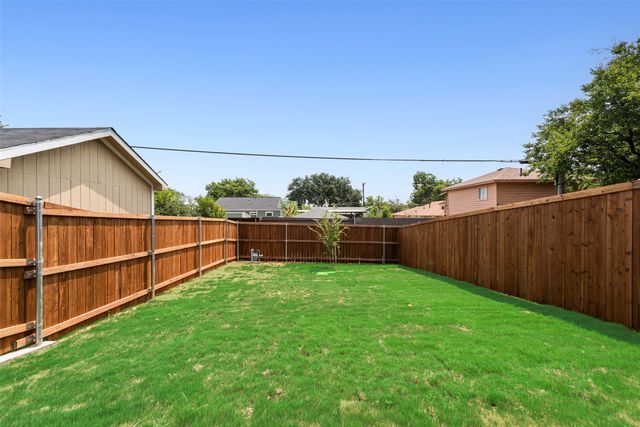 2408 Boyd Street, Dallas, TX 75224