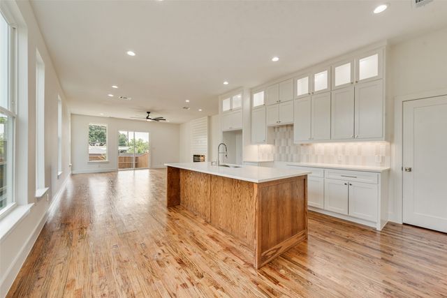2408 Boyd Street, Dallas, TX 75224